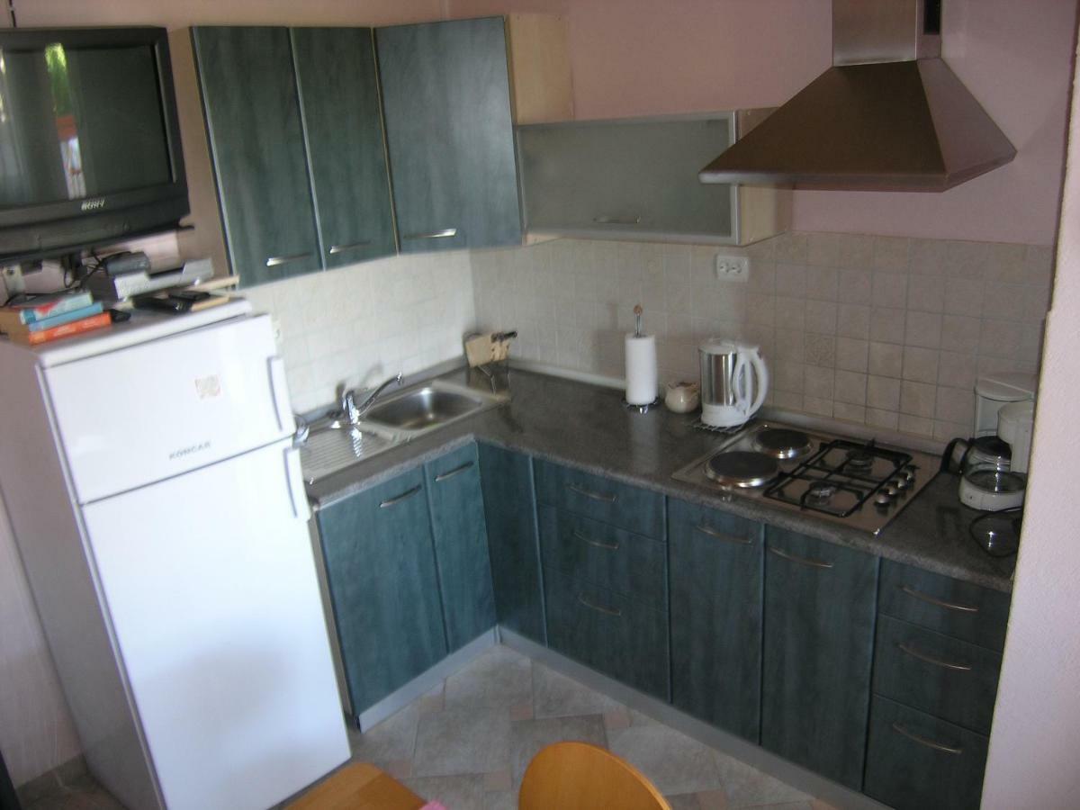 Apartment Viktoria Klenovica Zewnętrze zdjęcie